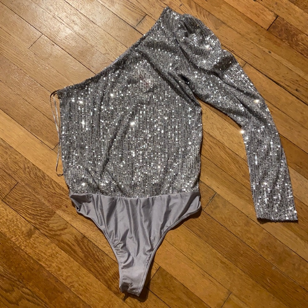 NWOT Zara  Asymmetrical silver sequins bodysuit